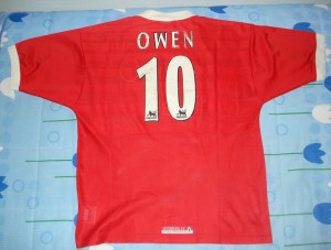 #10 - Owen - Liverpool FC 98/00 Home shirt